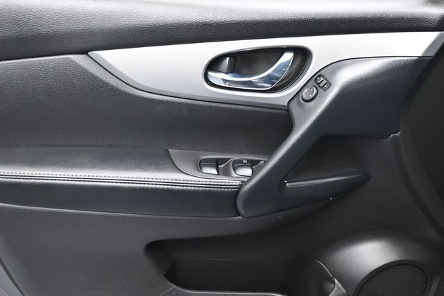 2020 Nissan Rogue Sport AWD SL - 23001686 - 11
