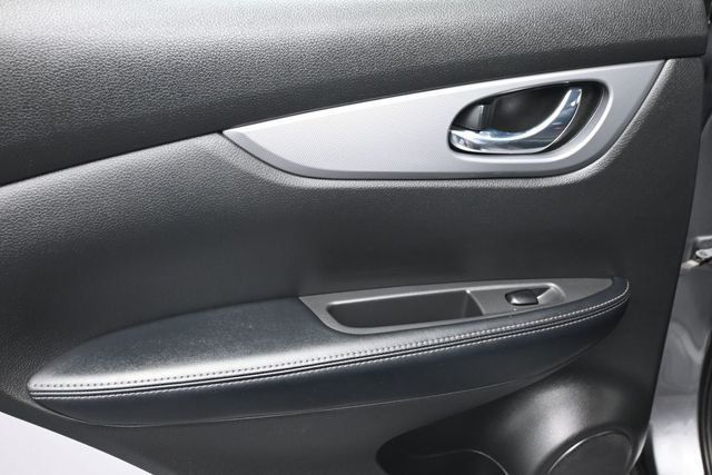 2020 Nissan Rogue Sport AWD SL - 23001686 - 14