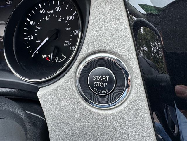 2020 Nissan Rogue Sport AWD SV - 22932938 - 16