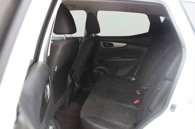 2020 Nissan Rogue Sport FWD S - 23008687 - 4