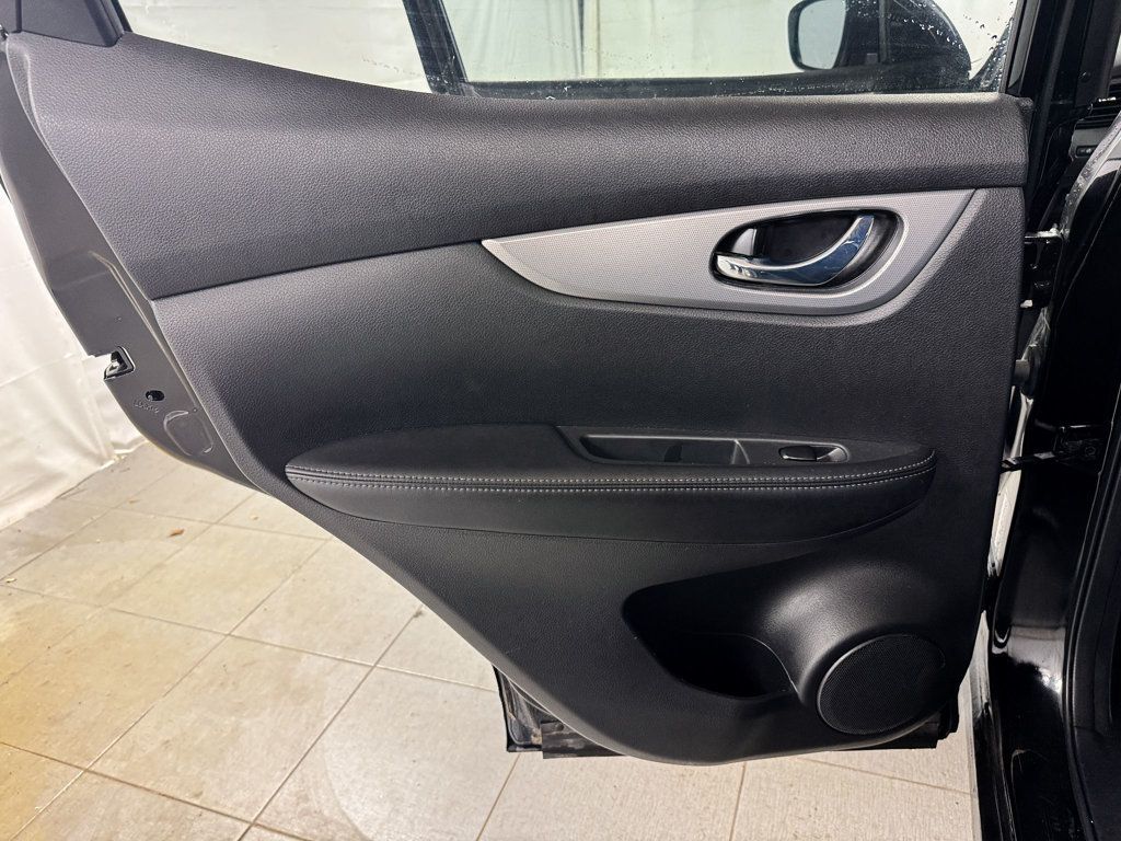 2020 Nissan Rogue Sport SV AWD - 23084645 - 14