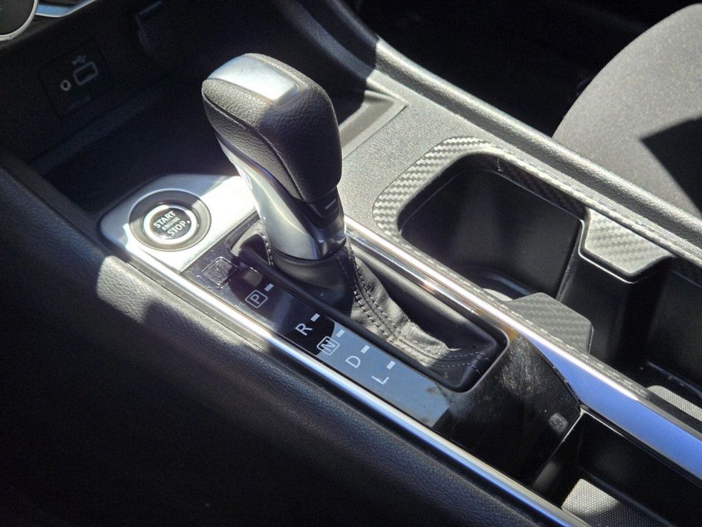 2020 Nissan Sentra S CVT - 22915150 - 19