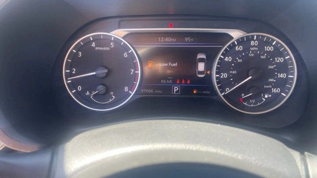 2020 Nissan Sentra SR CVT - 23062564 - 16
