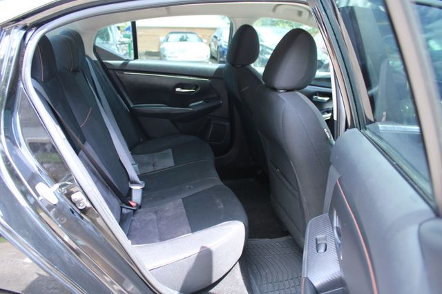 2020 Nissan Sentra SR CVT - 23054757 - 29