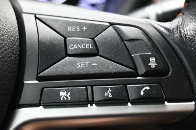 2020 Nissan Sentra SR CVT - 23046101 - 17