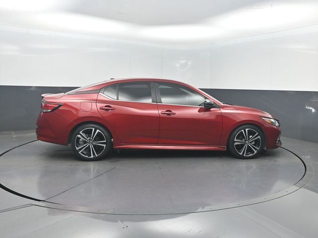 2020 Nissan Sentra SR CVT - 23046101 - 30