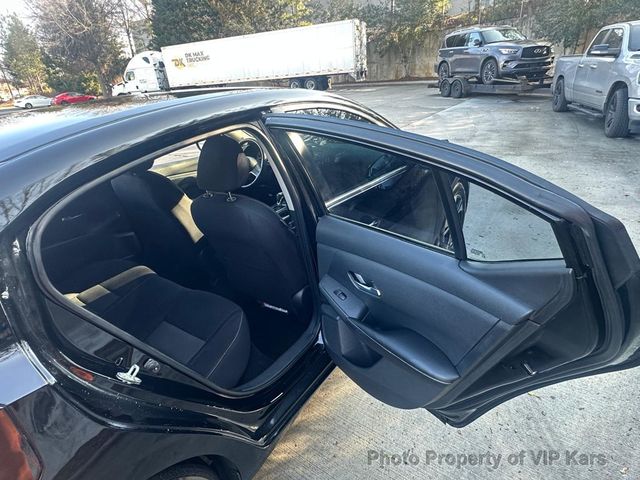 2020 Nissan Sentra SV CVT - 22988146 - 13