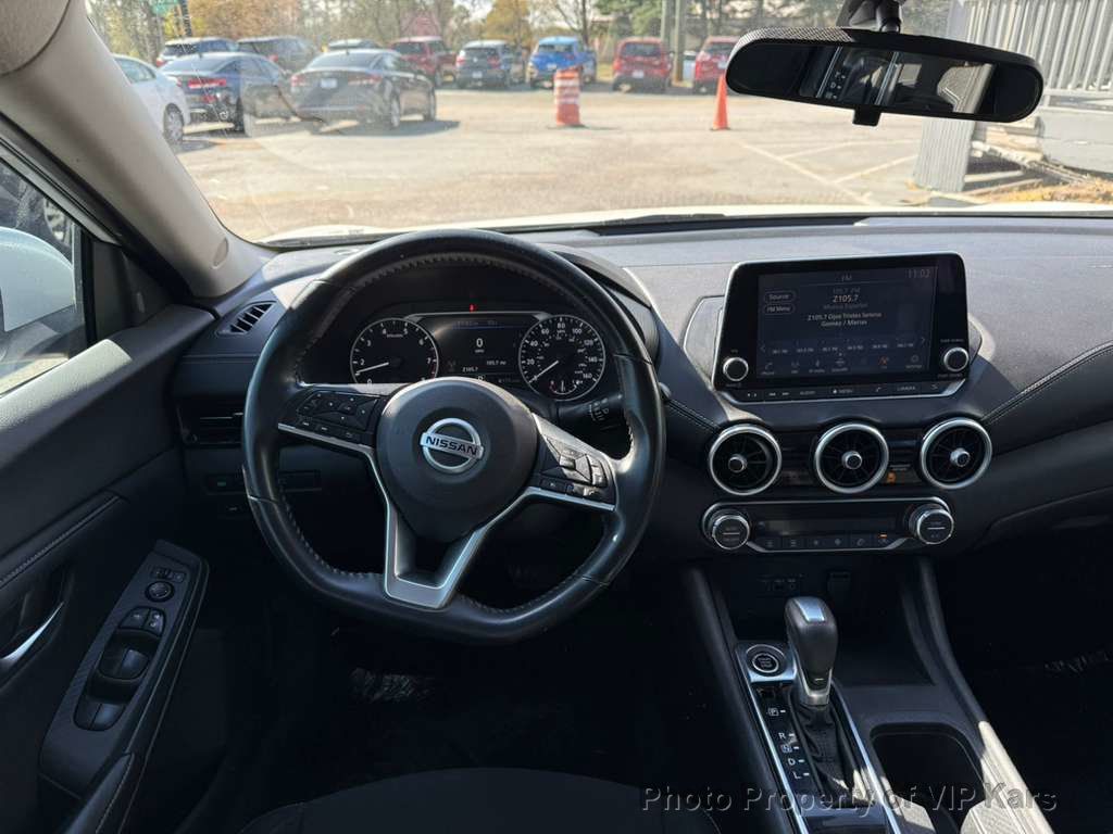 2020 Nissan Sentra SV CVT - 23000905 - 13