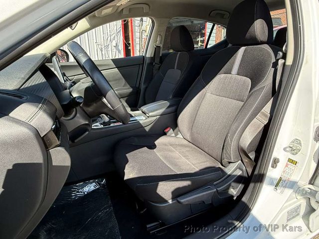 2020 Nissan Sentra SV CVT - 23000905 - 15