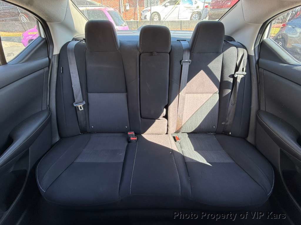 2020 Nissan Sentra SV CVT - 23000905 - 17