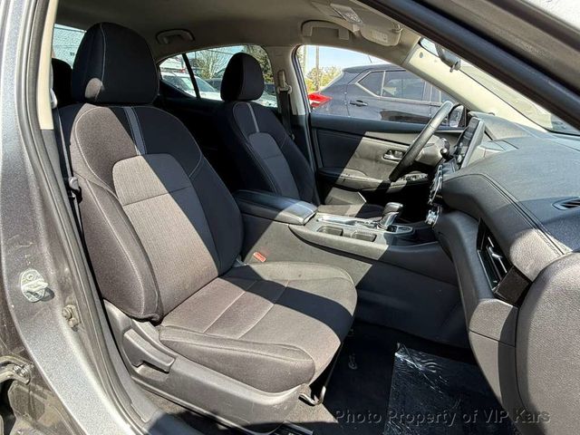 2020 Nissan Sentra SV CVT - 23000906 - 16