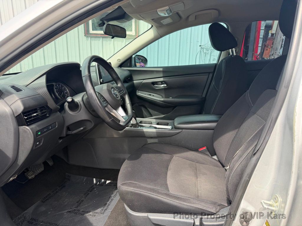 2020 Nissan Sentra SV CVT - 23043270 - 10