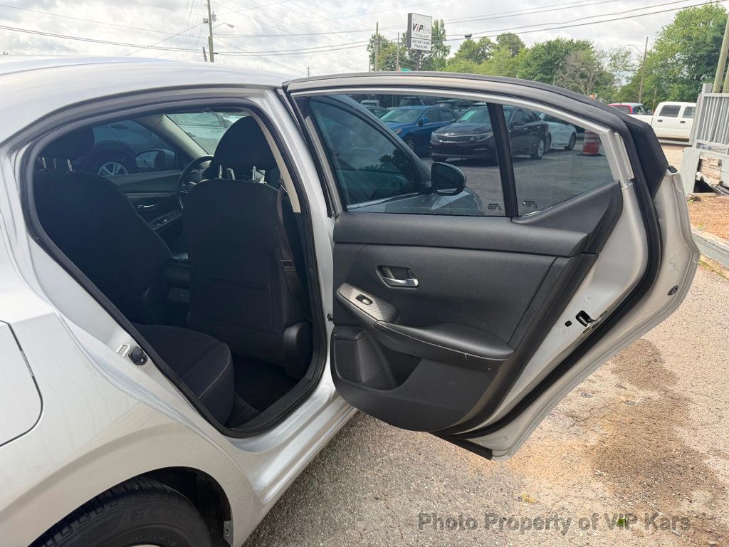 2020 Nissan Sentra SV CVT - 23043270 - 13