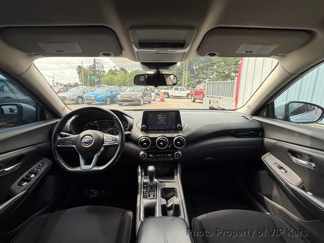 2020 Nissan Sentra SV CVT - 23043270 - 18