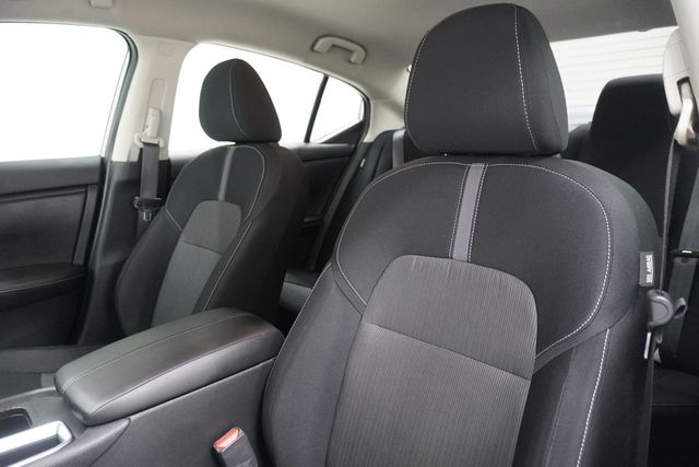2020 Nissan Sentra SV CVT - 23007183 - 10