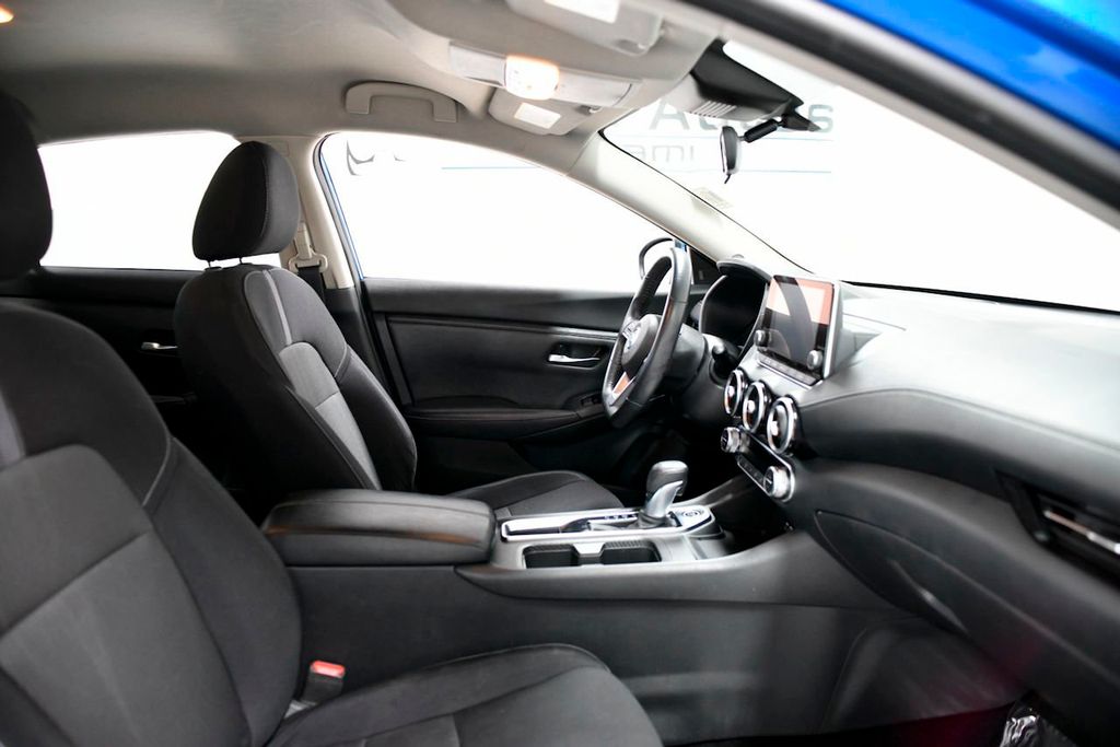 2020 Nissan Sentra SV CVT - 22185343 - 15