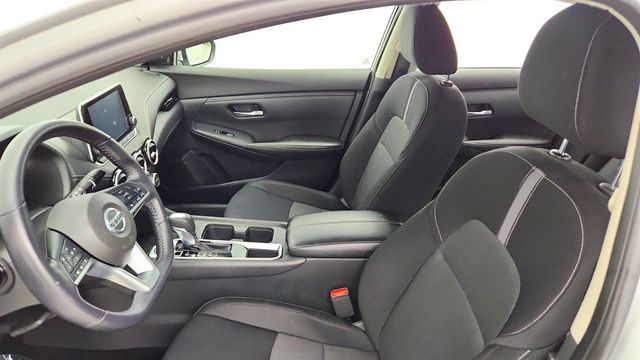 2020 Nissan Sentra SV CVT - 23039421 - 18