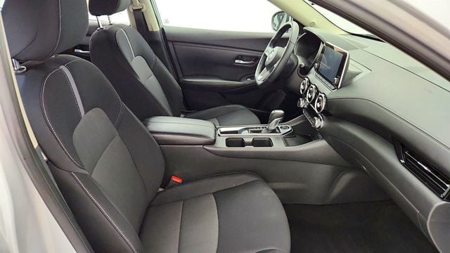 2020 Nissan Sentra SV CVT - 23039421 - 22