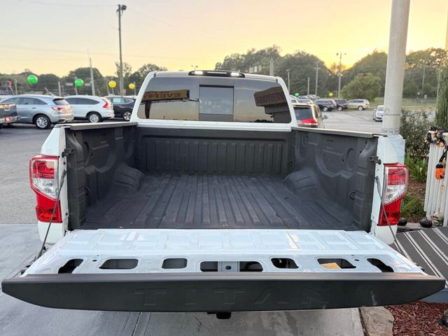 2020 Nissan Titan 4x4 Crew Cab S - 22910779 - 9