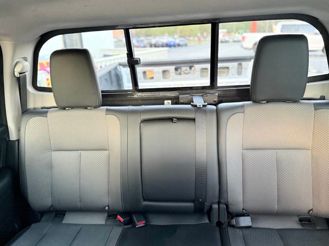 2020 Nissan Titan 4x4 Crew Cab S - 22910779 - 12