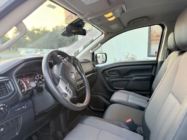 2020 Nissan Titan 4x4 Crew Cab S - 22910779 - 5