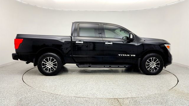 2020 Nissan Titan 4x4 Crew Cab SV with Convenience, Utility & Tow Packages - 22967432 - 3