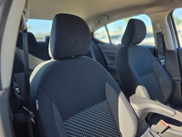 2020 Nissan Versa 1.6 S - 22981145 - 10