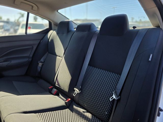 2020 Nissan Versa 1.6 S - 22981145 - 17