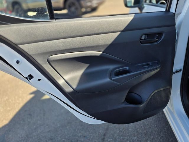 2020 Nissan Versa 1.6 S - 22981145 - 19