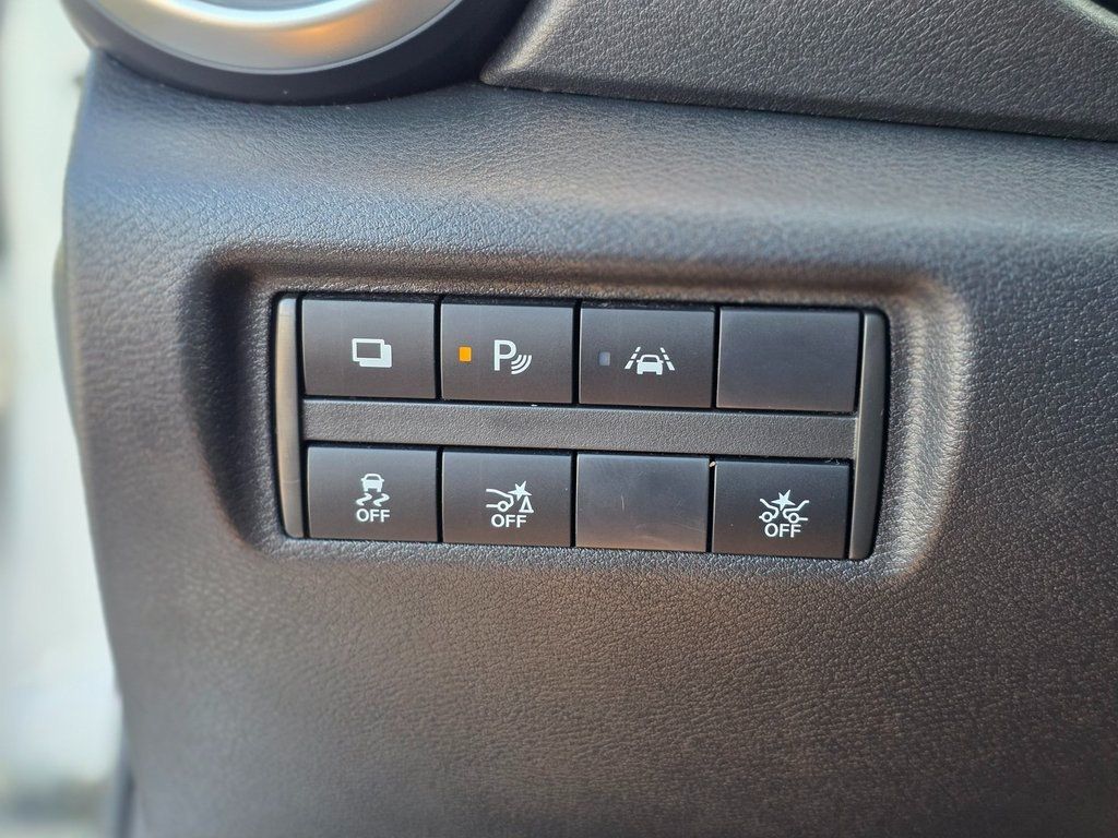 2020 Nissan Versa 1.6 S - 22981145 - 36