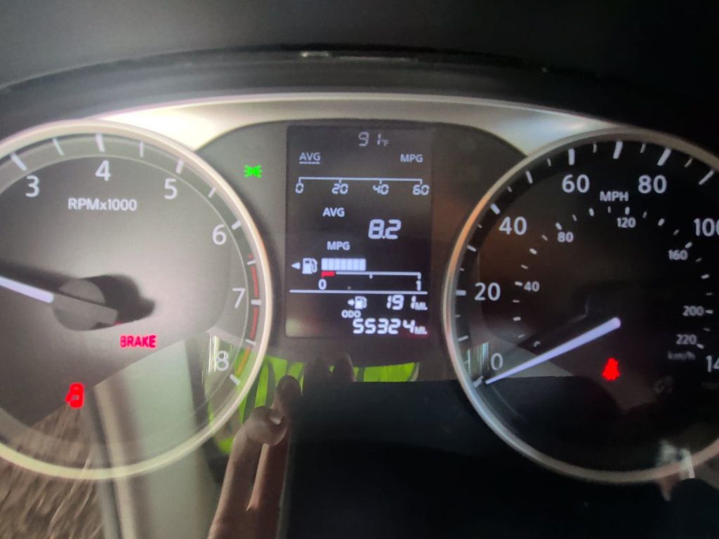 Nissan VERSA S photo 16