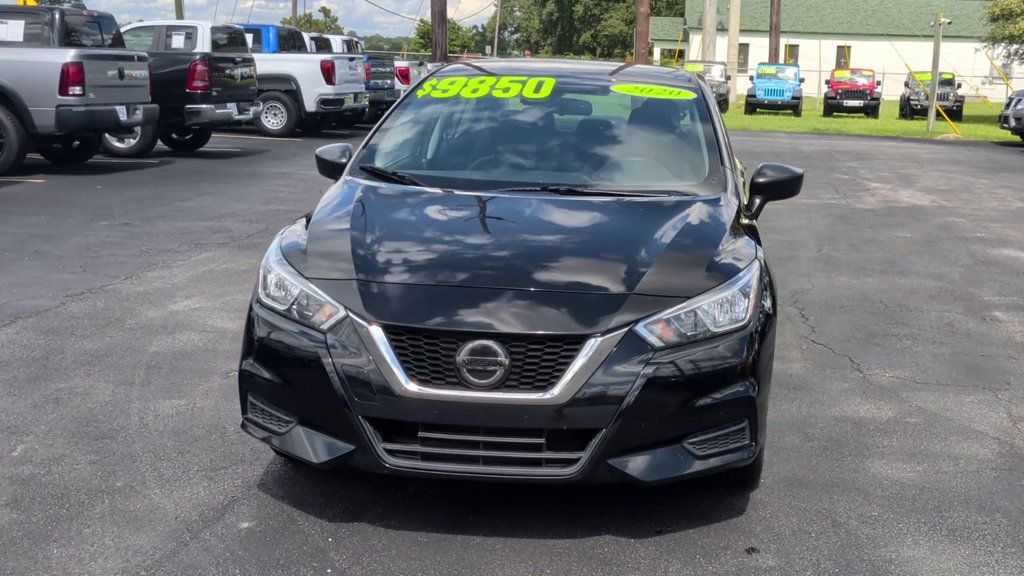 Nissan VERSA S photo 3