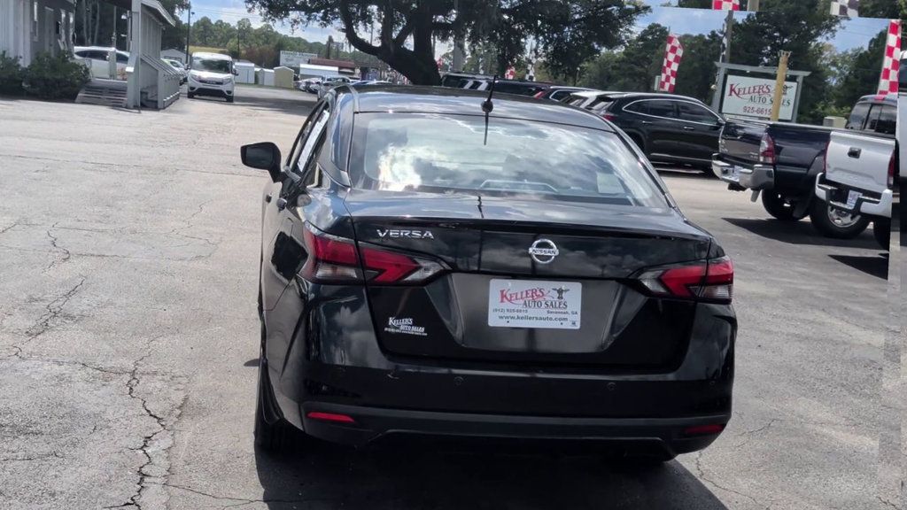 Nissan VERSA S photo 7