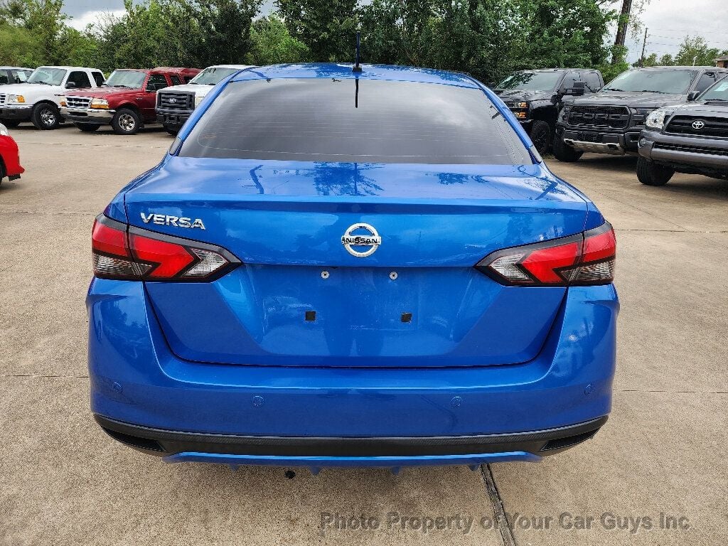 2020 Nissan Versa S - 22590454 - 13