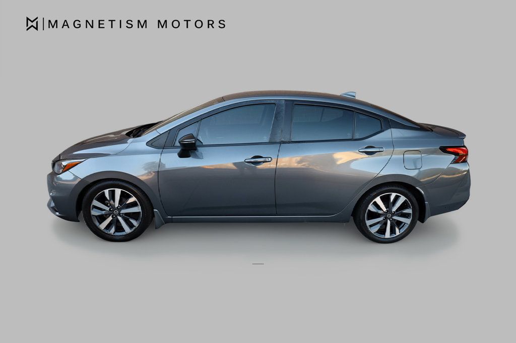 2020 Nissan Versa SR Sedan photo 3