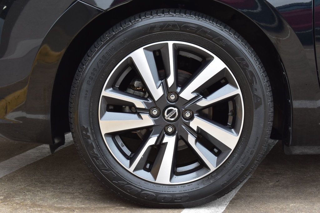 2020 Nissan Versa SV CVT - 23018868 - 10