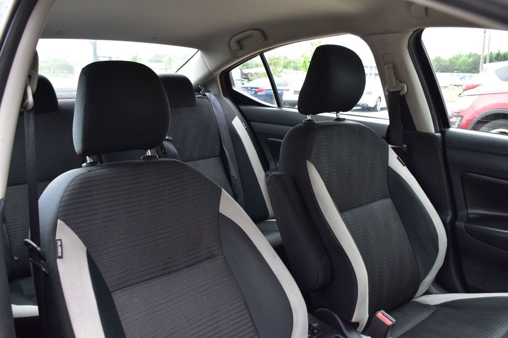 2020 Nissan Versa SV CVT - 23018868 - 15