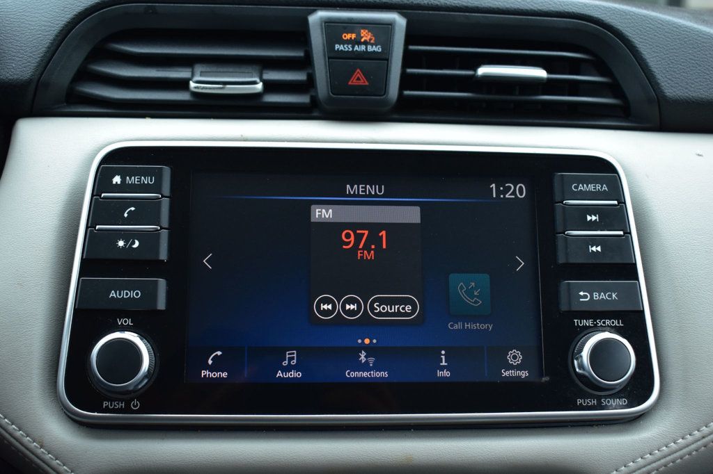 2020 Nissan Versa SV CVT - 23018868 - 30