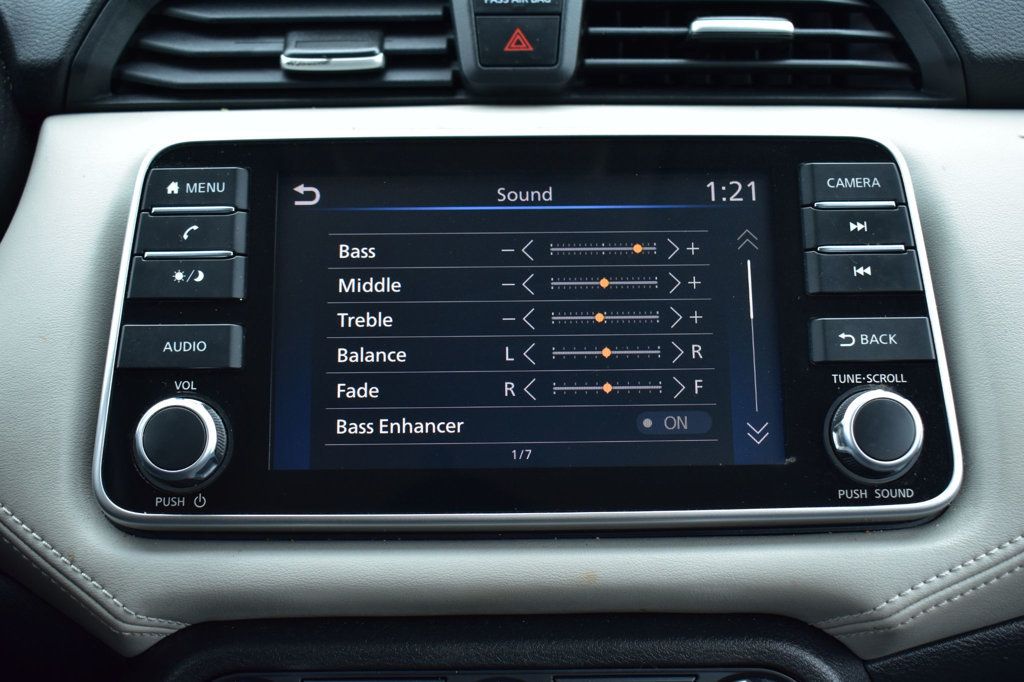 2020 Nissan Versa SV CVT - 23018868 - 36