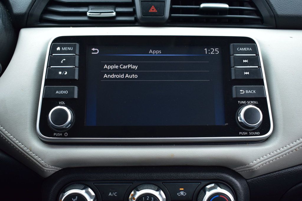 2020 Nissan Versa SV CVT - 23018868 - 38