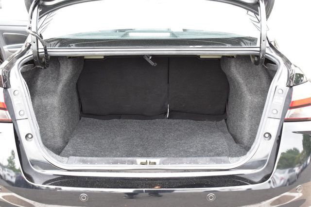 2020 Nissan Versa SV CVT - 23018868 - 42