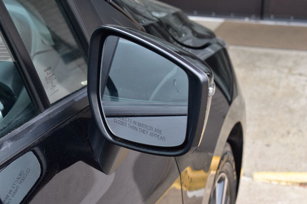 2020 Nissan Versa SV CVT - 23018868 - 46