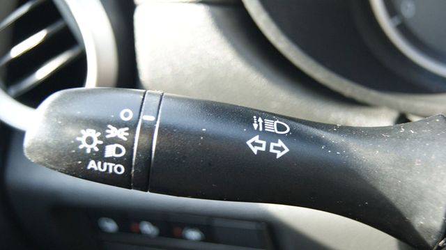 2020 Nissan Versa Sedan  3 MONTH WARRANTY , JUST SERVICED , VERY CLEAN INSIDE AND OUT  - 22997681 - 18