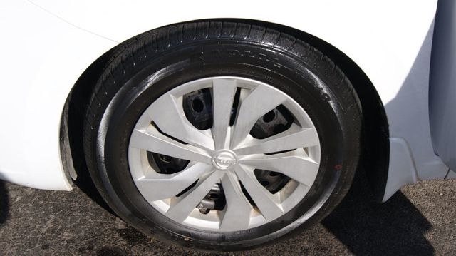 2020 Nissan Versa Sedan  3 MONTH WARRANTY , JUST SERVICED , VERY CLEAN INSIDE AND OUT  - 22997681 - 44