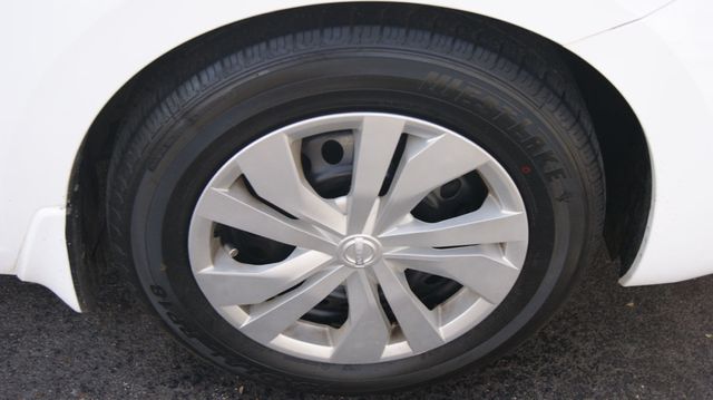 2020 Nissan Versa Sedan  3 MONTH WARRANTY , JUST SERVICED , VERY CLEAN INSIDE AND OUT  - 22997681 - 47