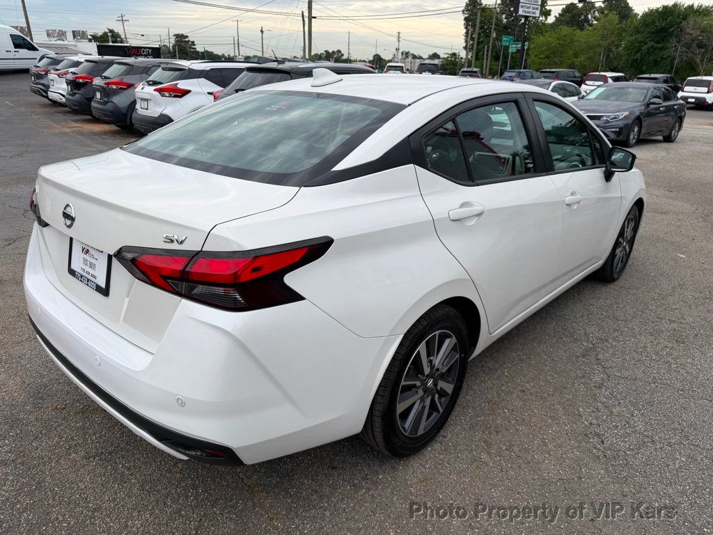 2020 Nissan Versa Sedan SV CVT - 23021495 - 4