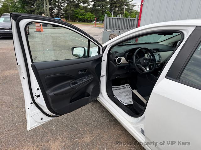 2020 Nissan Versa Sedan SV CVT - 23021495 - 8