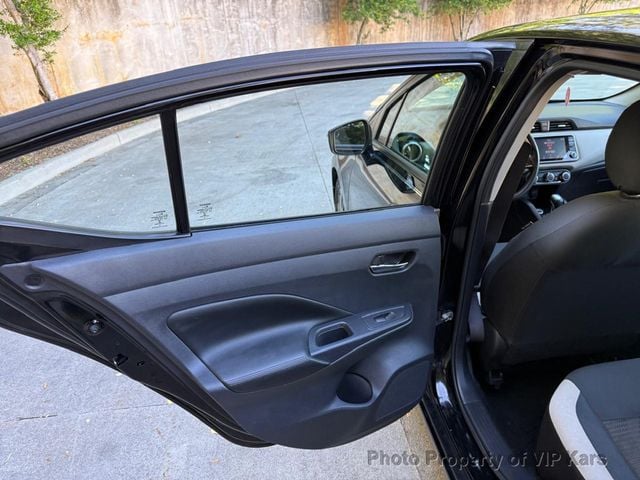 2020 Nissan Versa Sedan SV CVT - 23027436 - 10