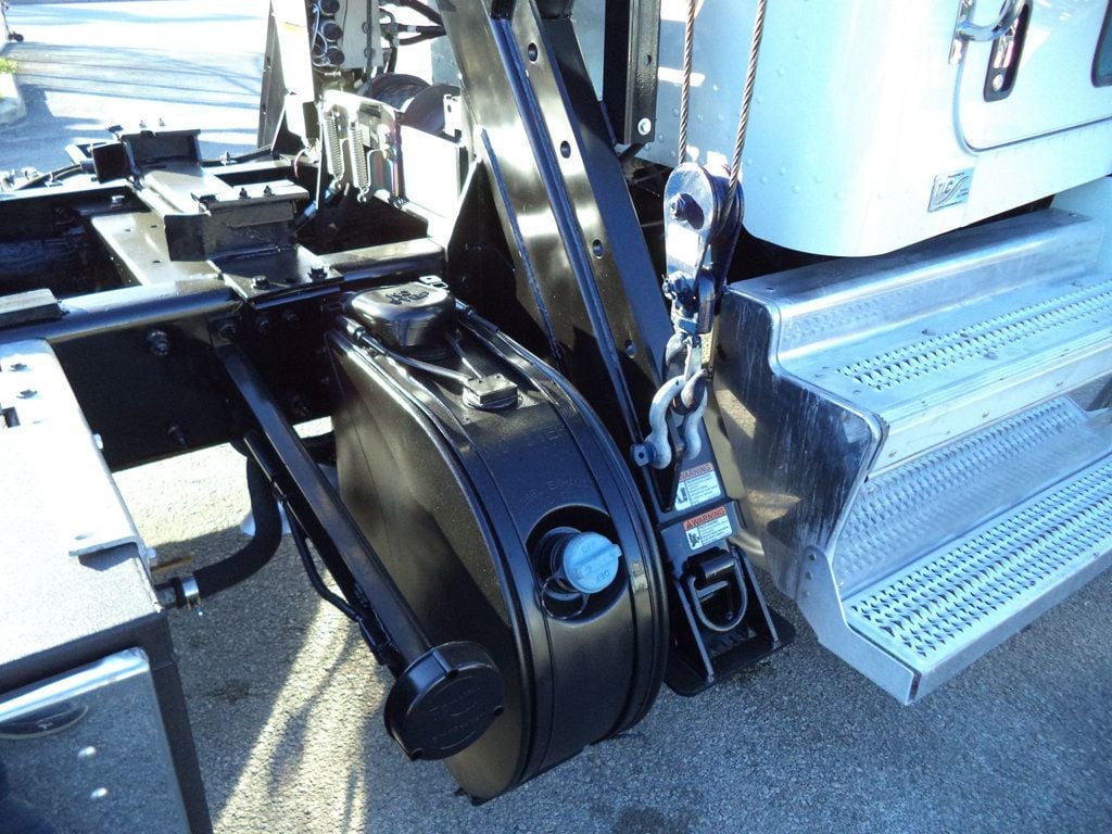 2020 Peterbilt 337 w/ 21ft Jerr-Dan Car Carrier 6 Ton Low Pro Rollback SRS - 22953574 - 33