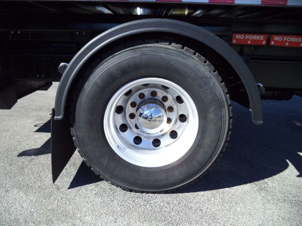 2020 Peterbilt 337 With 15ft Roll-Off Truck 25 Yard Grapple Boom & Seat - 22979705 - 19